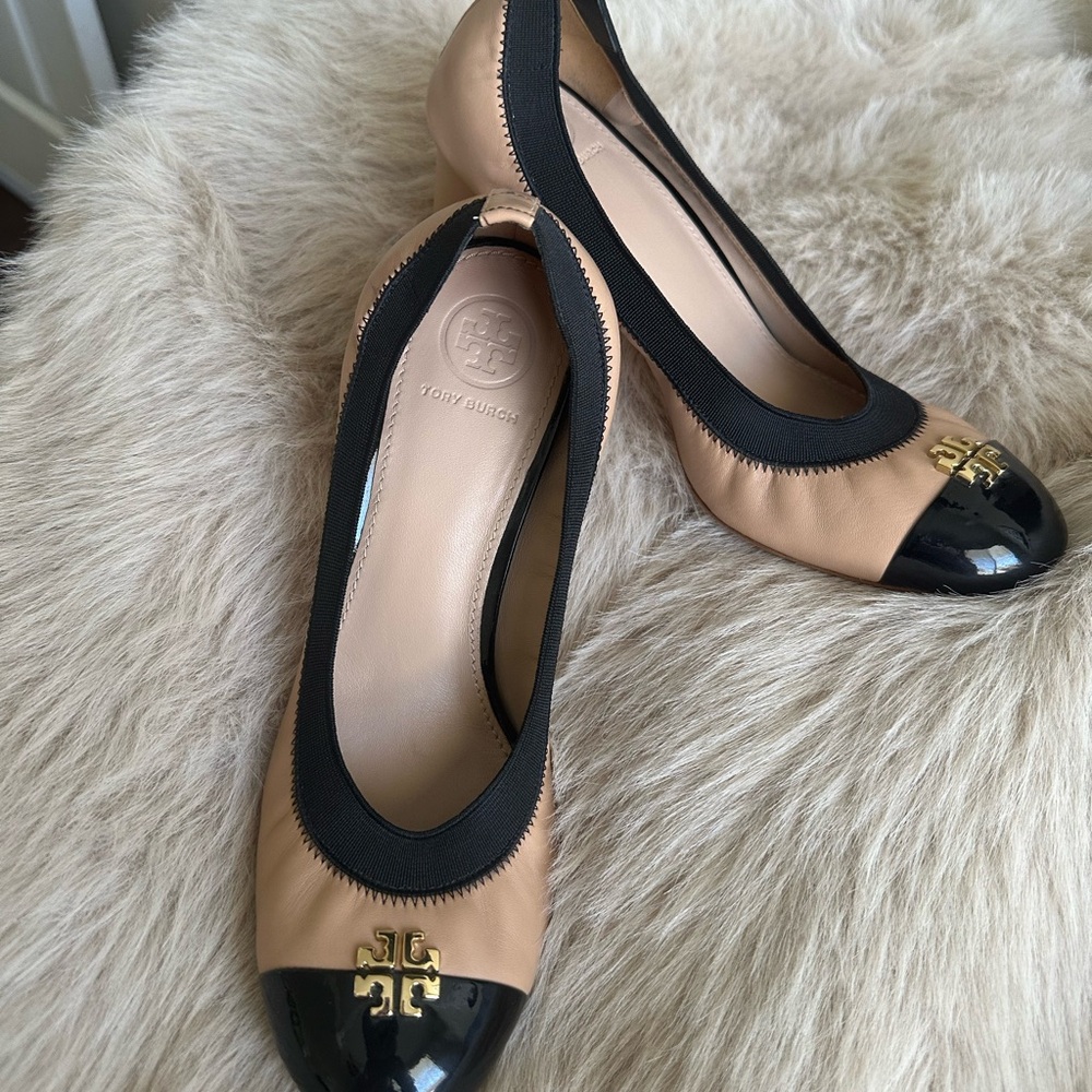 Tory Burch Jolie Cap Toe Heel Pump Size 8